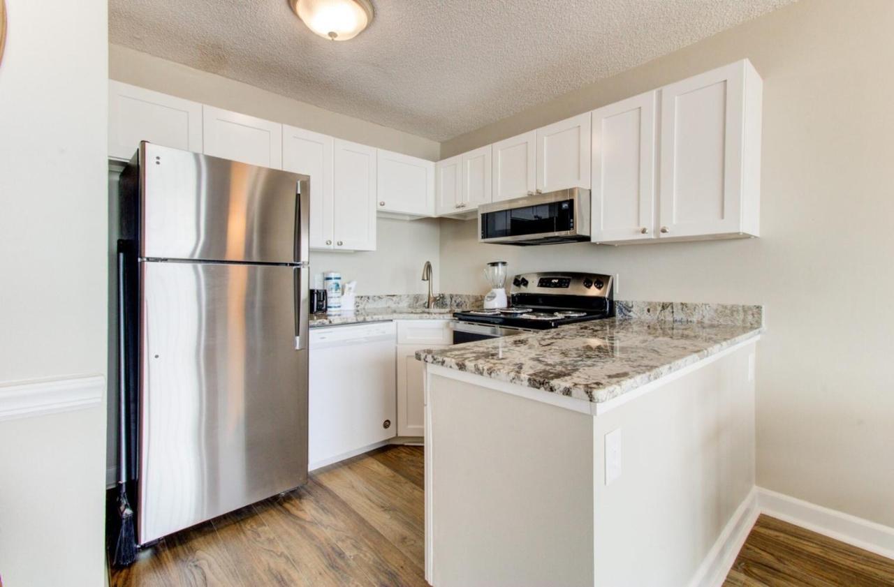 1010 Relax, Unwind, Enjoy By Atlantic Towers Apartment Carolina Beach Exterior photo