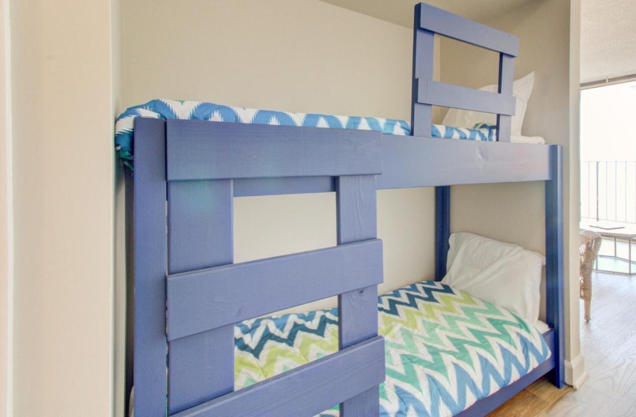 1010 Relax, Unwind, Enjoy By Atlantic Towers Apartment Carolina Beach Exterior photo
